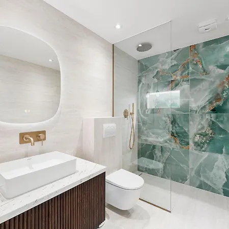 Terrace Gym Sea View Parking 3 Pools