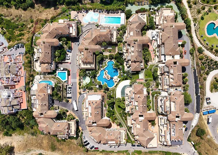 Terrace Gym Sea View Parking 3 Pools Appartement Marbella